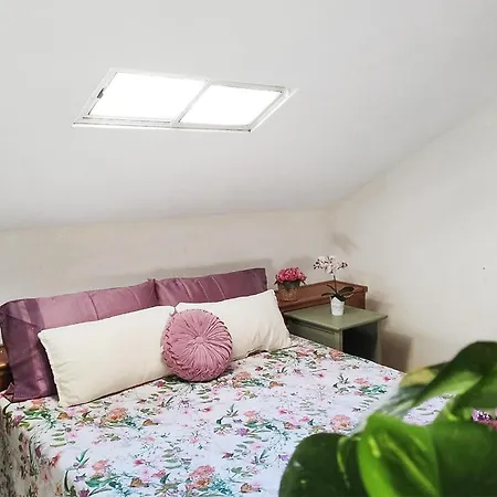 Stunning In Isola Capo Rizzuto With House Sea View